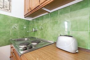 Charming 1-bedroom Apartment Sonia, Sleeps 4