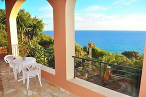 Villa Takis on Pelekas Beach, Apartment B With sea View