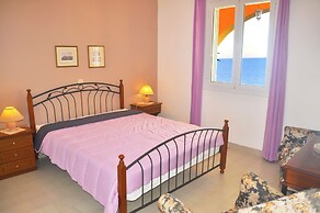 Villa Takis on Pelekas Beach, Apartment B With sea View