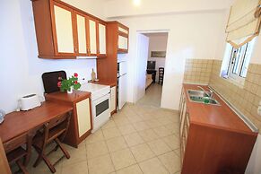 Villa Takis on Pelekas Beach, Apartment B With sea View