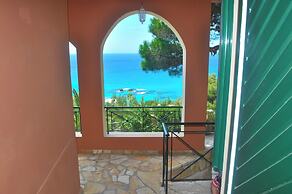 Villa Takis on Pelekas Beach, Apartment B With sea View