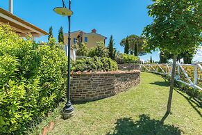 Luxury Villa in Tuscany With Pool Near Pisa and Florence - Eight Bedro