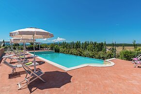 Luxury Villa in Tuscany With Pool Near Pisa and Florence - Eight Bedro