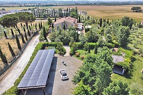 Luxury Villa in Tuscany With Pool Near Pisa and Florence - Eight Bedro