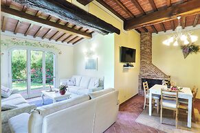 Luxury Villa in Tuscany With Pool Near Pisa and Florence - Eight Bedro