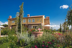 Luxury Villa in Tuscany With Pool Near Pisa and Florence - Sixe Bedroo