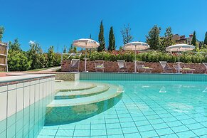 Luxury Villa in Tuscany With Pool Near Pisa and Florence - Sixe Bedroo