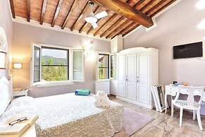 Luxury Villa in Tuscany With Pool Near Pisa and Florence - Sixe Bedroo