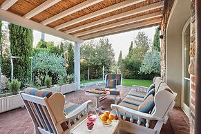 Luxury Villa in Tuscany With Pool Near Pisa and Florence - Sixe Bedroo
