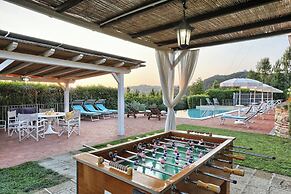 Luxury Villa in Tuscany With Pool Near Pisa and Florence - Sixe Bedroo