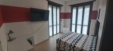 Comfortable Apartment With Hydromassage Shower