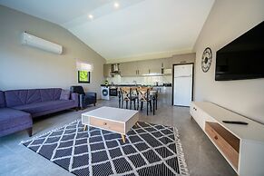 1 Bedroom Private Honeymoon Villa