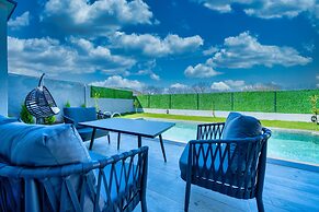 1 Bedroom Private Honeymoon Villa