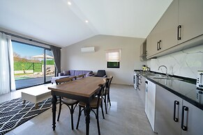 1 Bedroom Private Honeymoon Villa