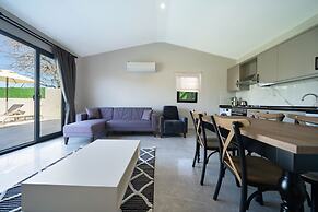 1 Bedroom Private Honeymoon Villa