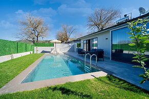 1 Bedroom Private Honeymoon Villa