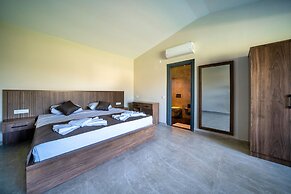 1 Bedroom Private Honeymoon Villa