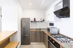 Brand new Spacious 1bd apt With City View