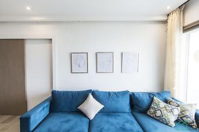 Brand new Spacious 1bd apt With City View