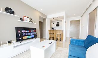 Brand new Spacious 1bd apt With City View