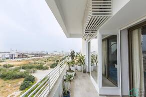 Brand new Spacious 1bd apt With City View