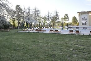 Connect Thermal Hotel