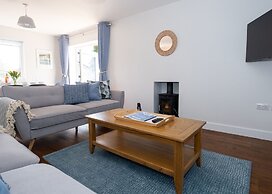 38 Venn Park