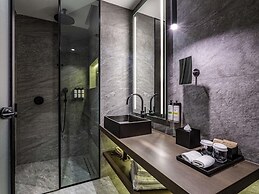 Pullman Tbilisi Axis Towers