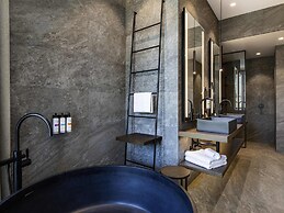 Pullman Tbilisi Axis Towers