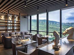 Pullman Tbilisi Axis Towers