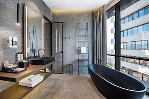 Pullman Tbilisi Axis Towers