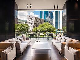 Pullman Tbilisi Axis Towers