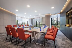 Pullman Tbilisi Axis Towers