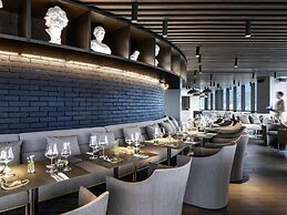 Pullman Tbilisi Axis Towers