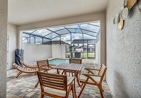 Beautiful Large Town Home With Pool 4 Bedroom Townhouse by Redawning