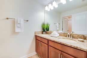 High End Champions Gate Golf Course 4 Bedroom Townhouse by RedAwning