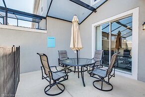 High End Champions Gate Golf Course 4 Bedroom Townhouse by RedAwning