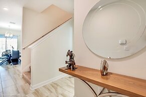 High End Champions Gate Golf Course 4 Bedroom Townhouse by RedAwning