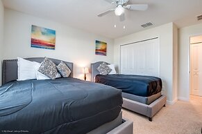 High End Champions Gate Golf Course 4 Bedroom Townhouse by RedAwning