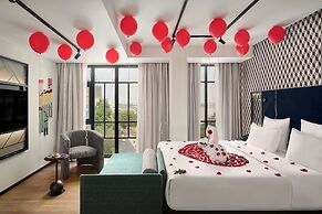 TRIBE Phnom Penh Post Office Square