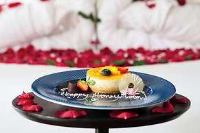 TRIBE Phnom Penh Post Office Square