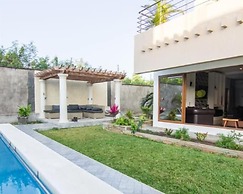 Stay.Plus Diani Luxurious Villa