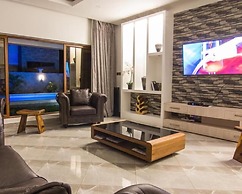 Stay.Plus Diani Luxurious Villa