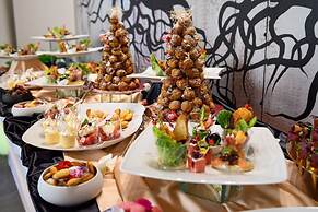 Párizs Garden Apartments