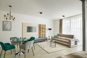 Párizs Garden Apartments