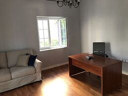 The Elegant Summer House