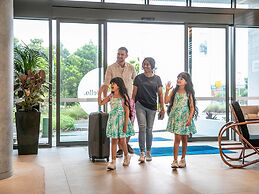 Holiday Inn Express & Suites Sunshine Coast by IHG