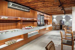 Playa Surf CBbC Hotel