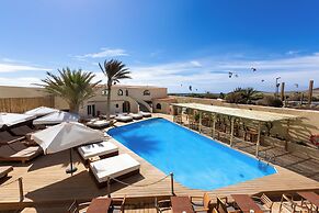 Playa Surf CBbC Hotel