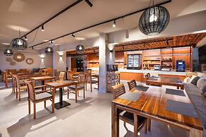 Playa Surf CBbC Hotel